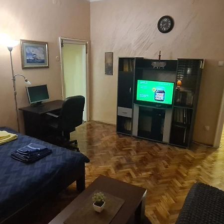 Apartman Valdano Belgrád Kültér fotó